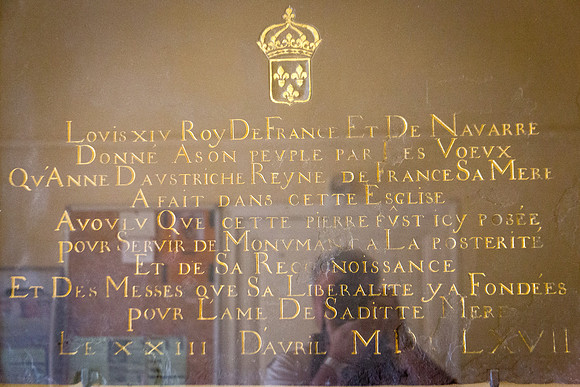 Plaque commémorative de Louis XIV à Cotignac