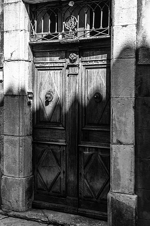 Une porte de Barjols