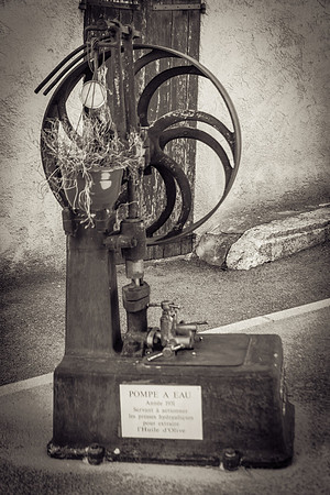 Une Pompe à Eau