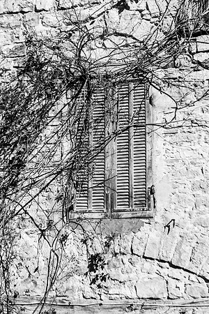 Une fenêtre à Mazaugues