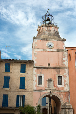 La Tour de l'Horloge et son Campanile à Carcès