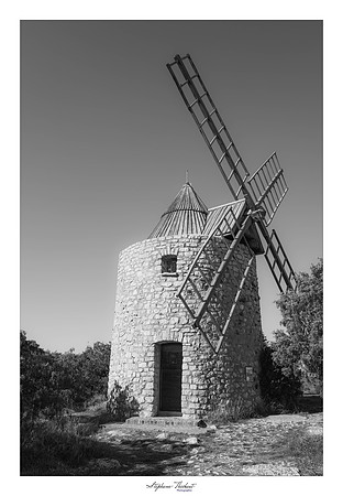 Saint-julien le Montagnier