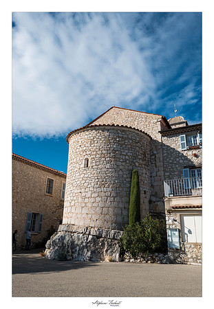 Visite de Gourdon (06)