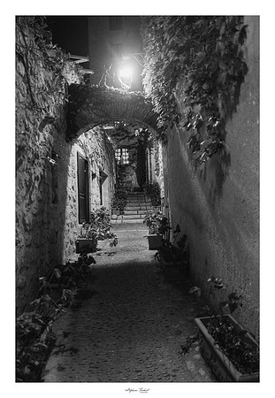 Saint-Paul de Vence nocturne