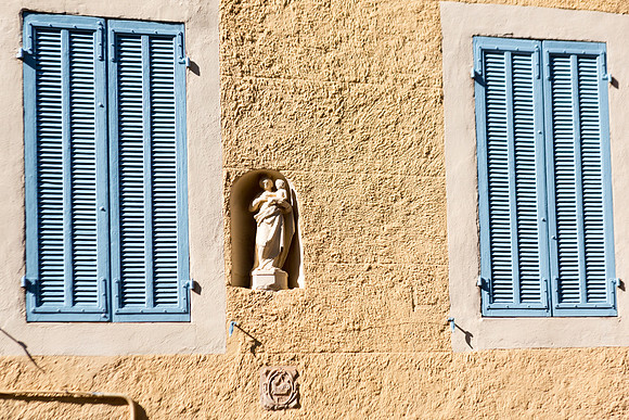 Fenêtre religieuse
