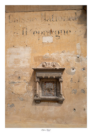 Uzès