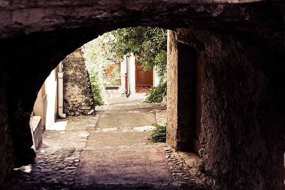 Ruelle de Camps la Source