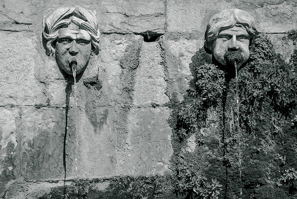 Superbe fontaine à Tourves
