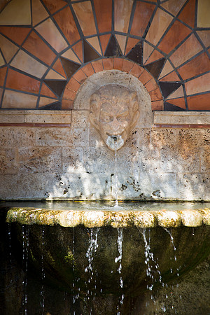 La fontaine du diable à Barjols