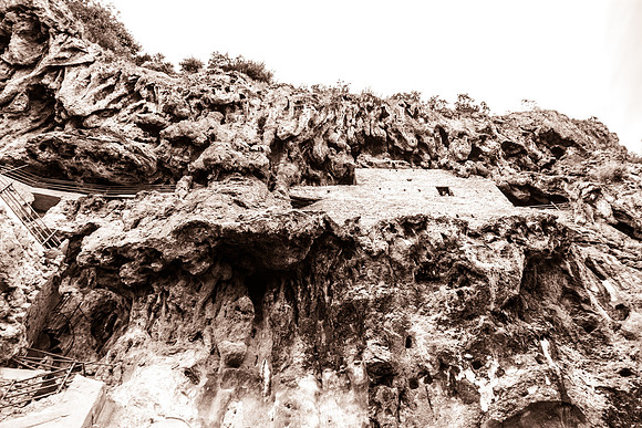 L'univers troglodyte de Cotignac