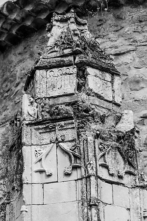 Ruines du château de Valbelle à Tourves