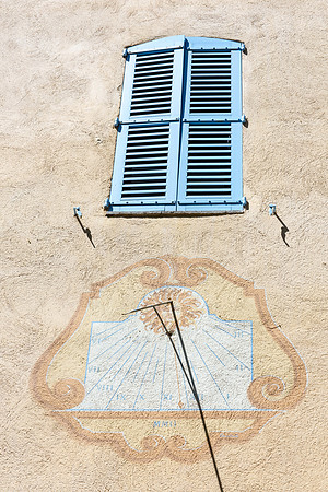 Le cadran solaire du sanctuaire de Cotignac